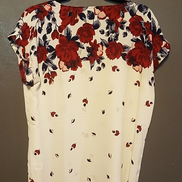 Blouse - Picture 2 of 2